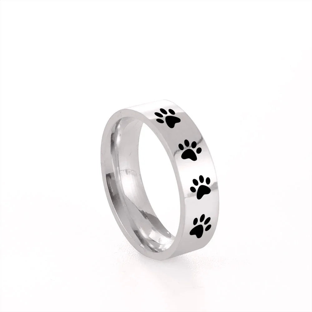 Paw Ring Made of Stainless Steel – Symbolic Jewelry for Animal Lovers