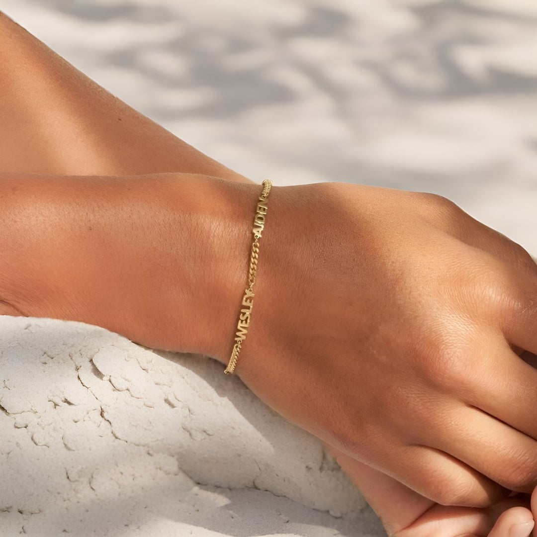 Prénia™ | Bracelet with the names of your Loved Ones
