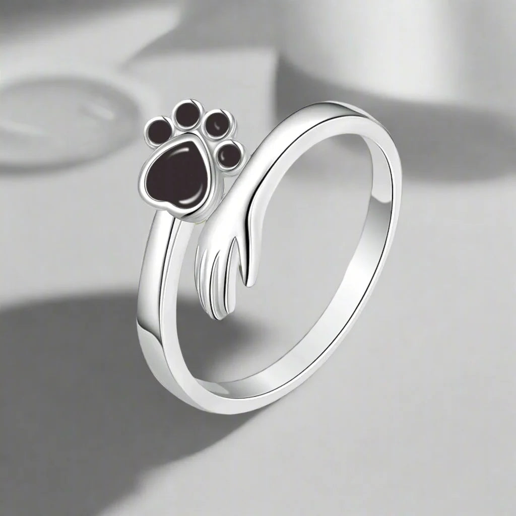 Adjustable Paw Ring made of 925 Silver – Hand-in-Paw Design